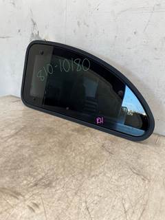 Used Kenworth T700 RH Upper Sleeper Glass