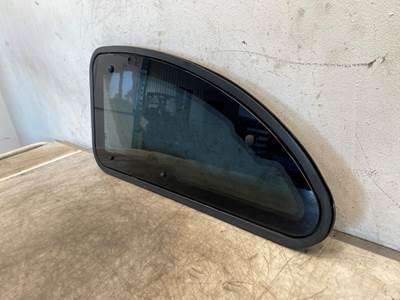 Used Peterbilt 387 RH Upper Sleeper Window