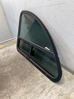 Used Sterling ST9500 RH Sleeper Window