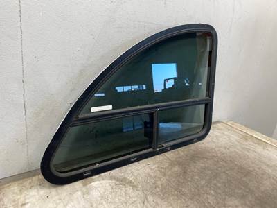 Used Sterling ST9500 LH Sleeper Window
