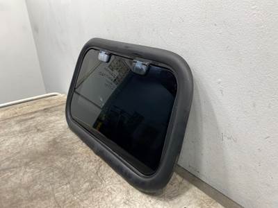 Used Volvo VNL Gen 2 RH Sleeper Window