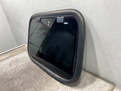 Used Volvo VNL Gen 3 LH Lower Sleeper Window