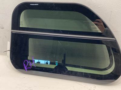 Used Western Star 5700 RH Sleeper Window