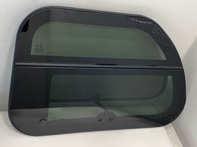 Used Western Star 5700 RH Sleeper Glass