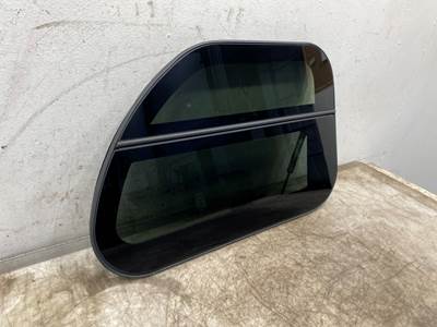 Used Western Star 5700XE LH Sleeper Window