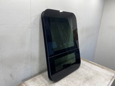 Used Western Star 57X Sleeper Window