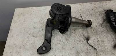 Used Passenger Side Eaton Spindle