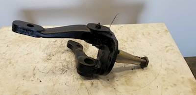 Used Eaton E1200I Driver Side Spindle