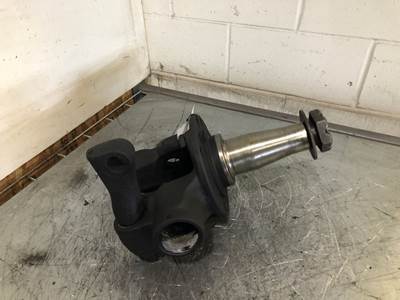 Used Mack One Arm Passenger Side Spindle