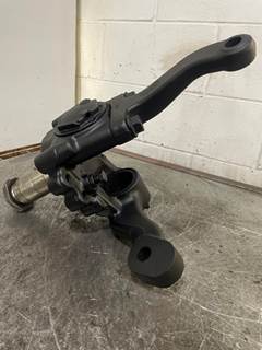 Used Volvo Driver Side Spindle