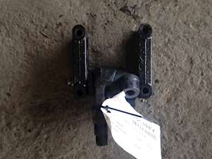 Used MACK Pinnacle RH Rear Spring Hanger