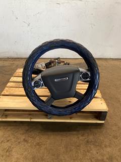 Used Freightliner Cascadia 126 Steering Column