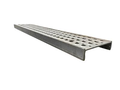 Used International Step