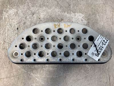 Used Kenworth T2000 RH Rear Fairing Step