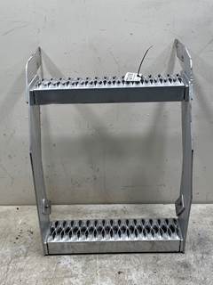 Used Kenworth T660 LH Frame Step