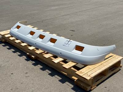 Used Freightliner Columbia Exterior Visor