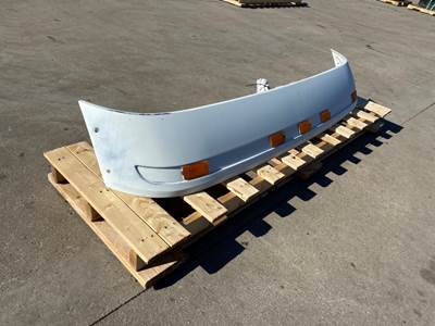 Used Freightliner Columbia Exterior Visor