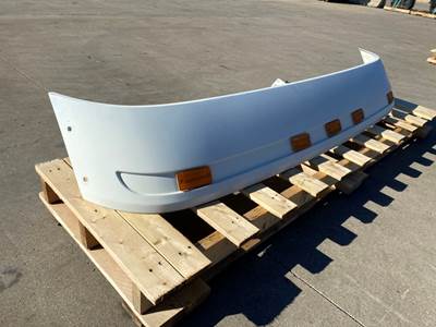 Used Freightliner Columbia Exterior Visor