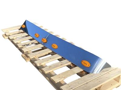 Used International 9400i Exterior Visor