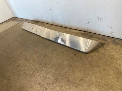 Used Kenworth T800 Exterior Visor