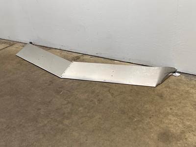 Used Peterbilt 357 Exterior Visor