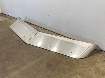 Used Peterbilt 386 Exterior Visor