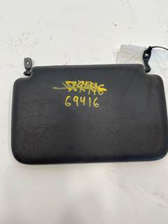 Used Peterbilt 579 Center Interior Visor