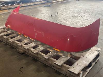 Used Volvo VNL Gen 2 Exterior Visor