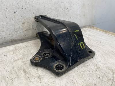 Used Freightliner Business Class M2 Forward Spring Hanger