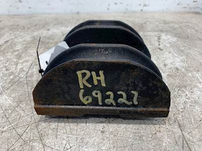 Used International CE/IC Bus RH U-Bolt Bracket