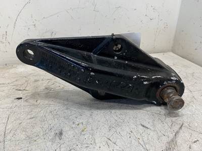 Used Kenworth T660 RH Shackle