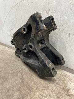 Used Paccar AG 380 RH C-Spring Hanger