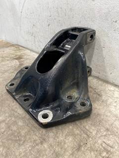 Used Paccar Spring Hanger