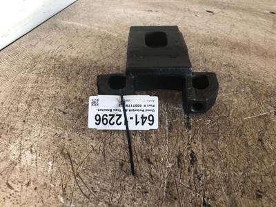 Used Peterbilt Air Trac Bracket