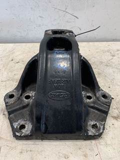 Used Peterbilt 335 Spring Hanger