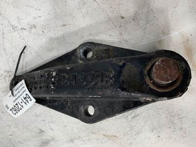 Used Peterbilt 579 RH Shackle