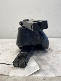 2023 Used Western Star 49X LH Leaf Spring Hanger For Sale | Dorr, MI ...
