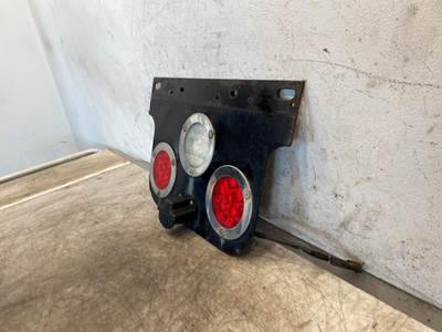 Used Freightliner Cascadia 125 Rear Light Panel