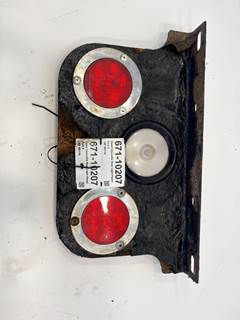 Used Freightliner Cascadia Rear Light Panel