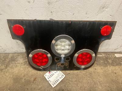 Used Freightliner Cascadia Rear Light Panel