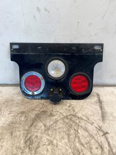 Used Freightliner Cascadia Rear Light Panel