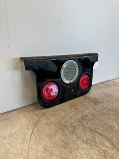 Used Freightliner Columbia Rear Light Panel