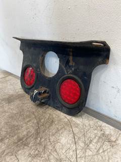 Used Freightliner Columbia Rear Light Panel