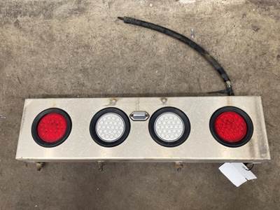 Used International 9100i Rear Light Panel