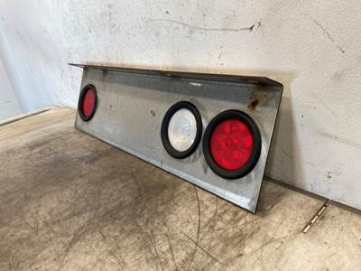 Used International 9400i Rear Light Panel