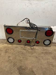 Used Kenworth T600 Rear Light Panel