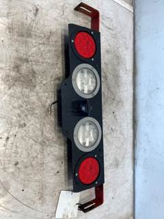 Used Kenworth T880 Rear Light Panel