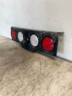 Used Kenworth T880 Rear Light Panel
