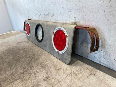 Used Kenworth T880 Rear Light Panel