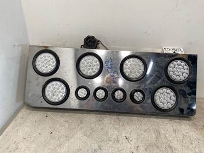 Used Kenworth W900 Rear Light Panel